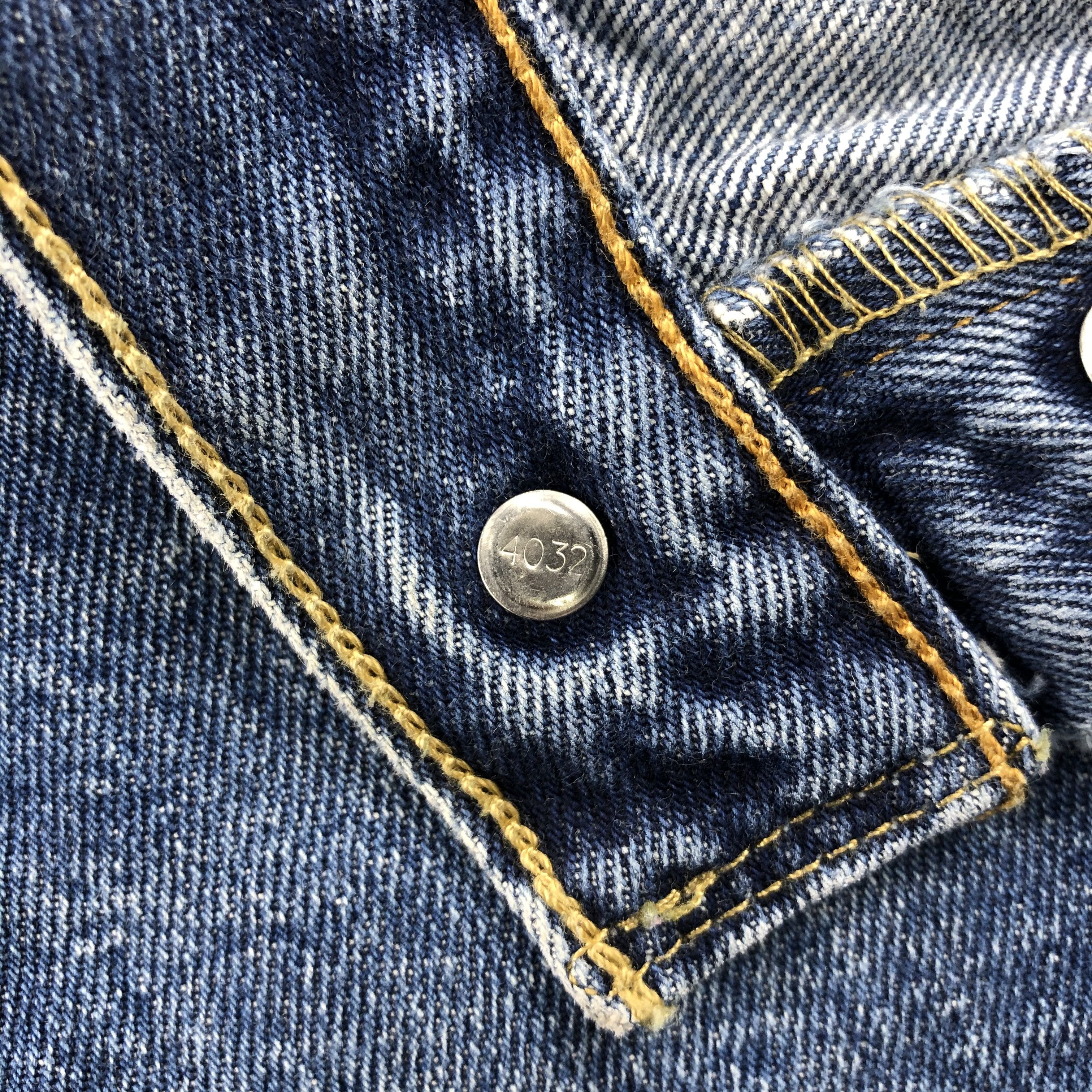 Vintage Levis 501 Jeans-JM1124