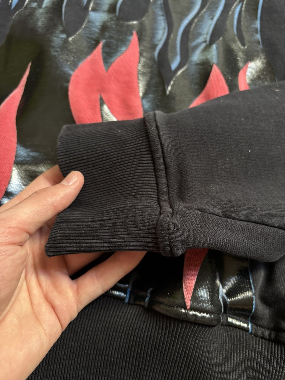 Just Cavalli archive just cavalli rare flames zip up hoodie L Size US L / EU 52-54 / 3 - 15 Thumbnail
