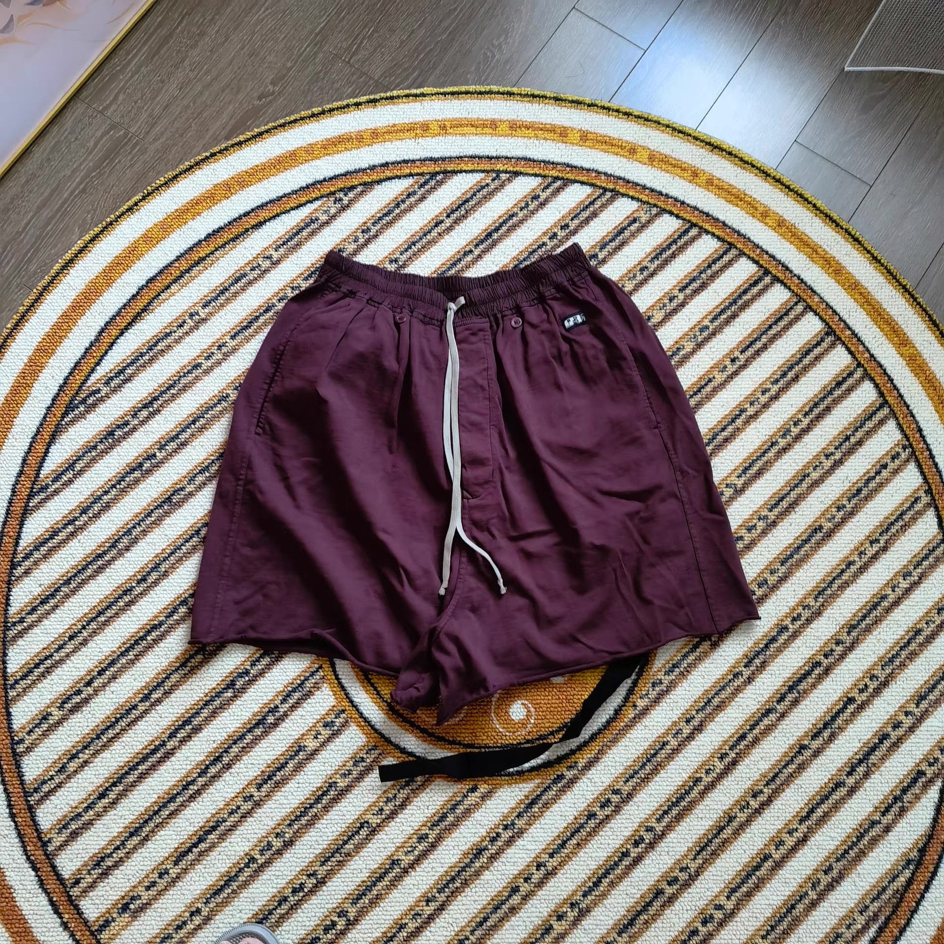 Rick Owens Rick Owens shorts Q6 Size US 36 / EU 52 - 1 Thumbnail