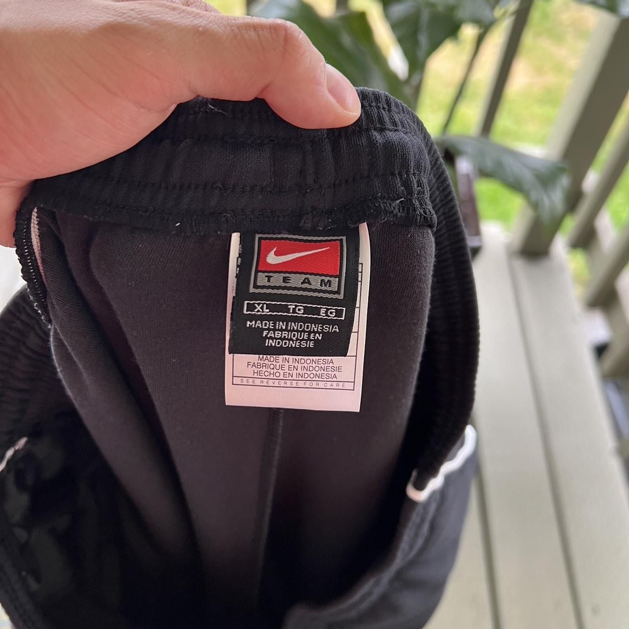 Nike Vintage Nike Track Pants Size US 32 / EU 48 - 5 Thumbnail
