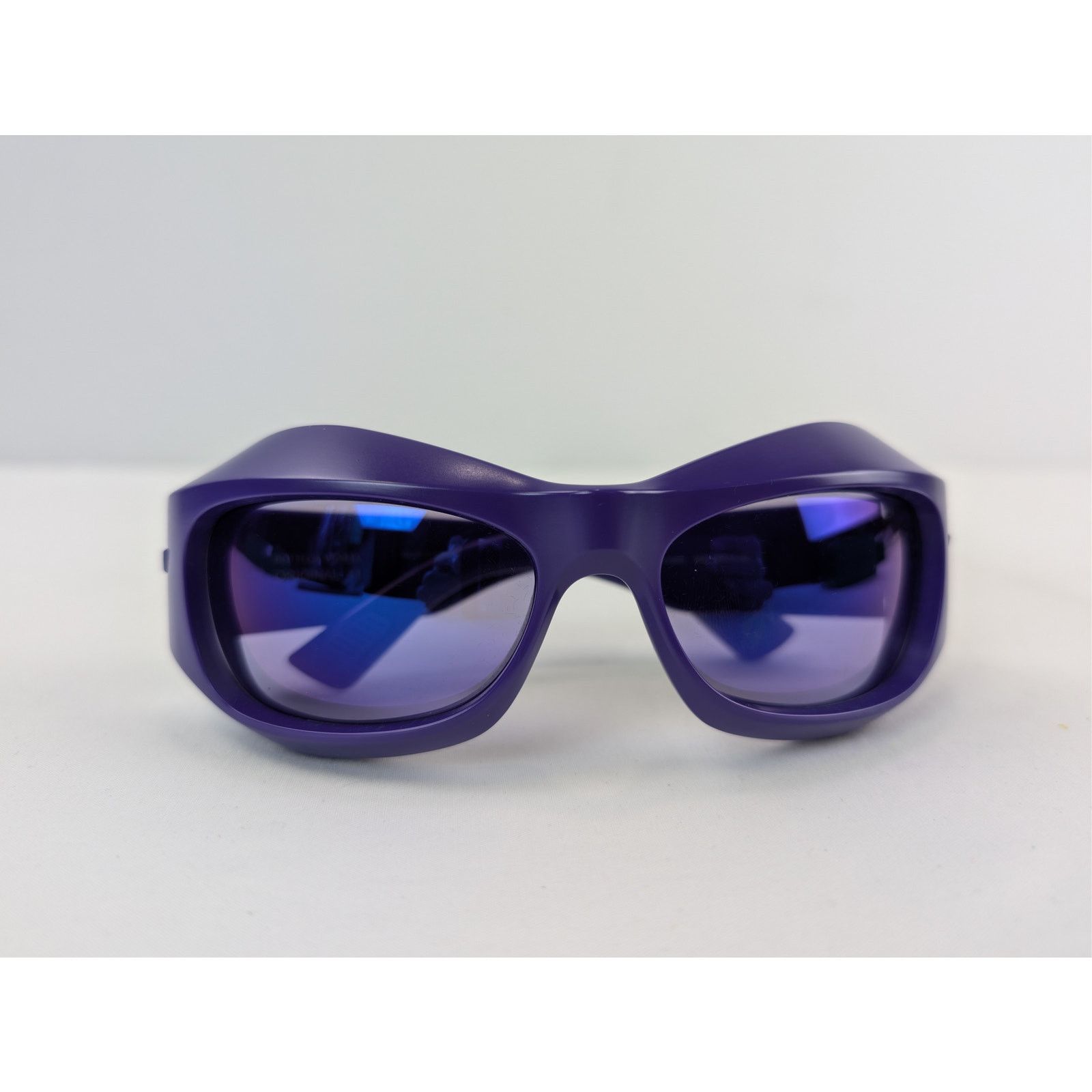 Bottega Veneta o1rshd1 / 555 / Size: OS / Sunglasses in Purple Acetate Size ONE SIZE - 13 Thumbnail