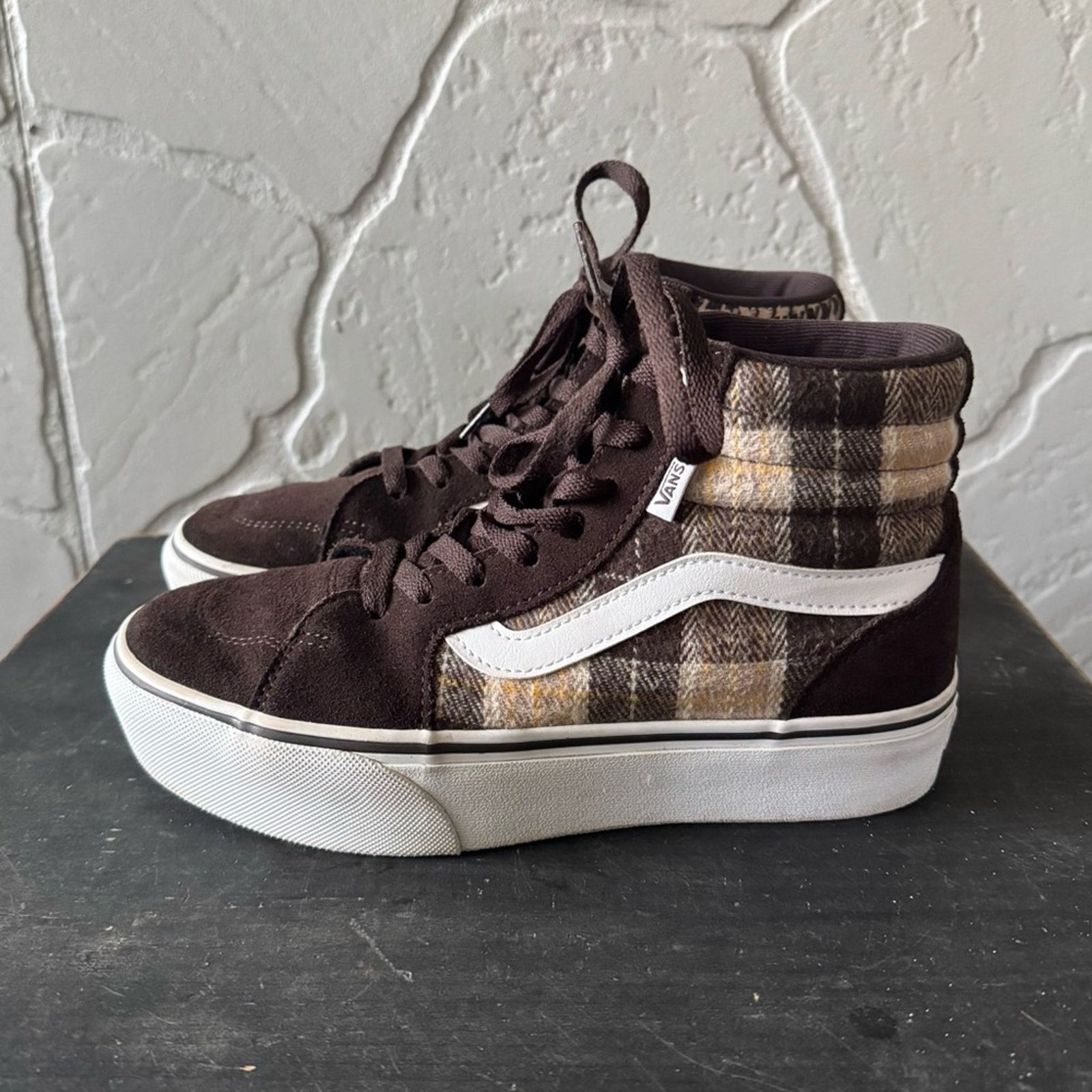 Vans Vans Filmore High Top Sneaker Wm Size 7 Brown Plaid Platform Size US 7 / IT 37 - 2 Thumbnail