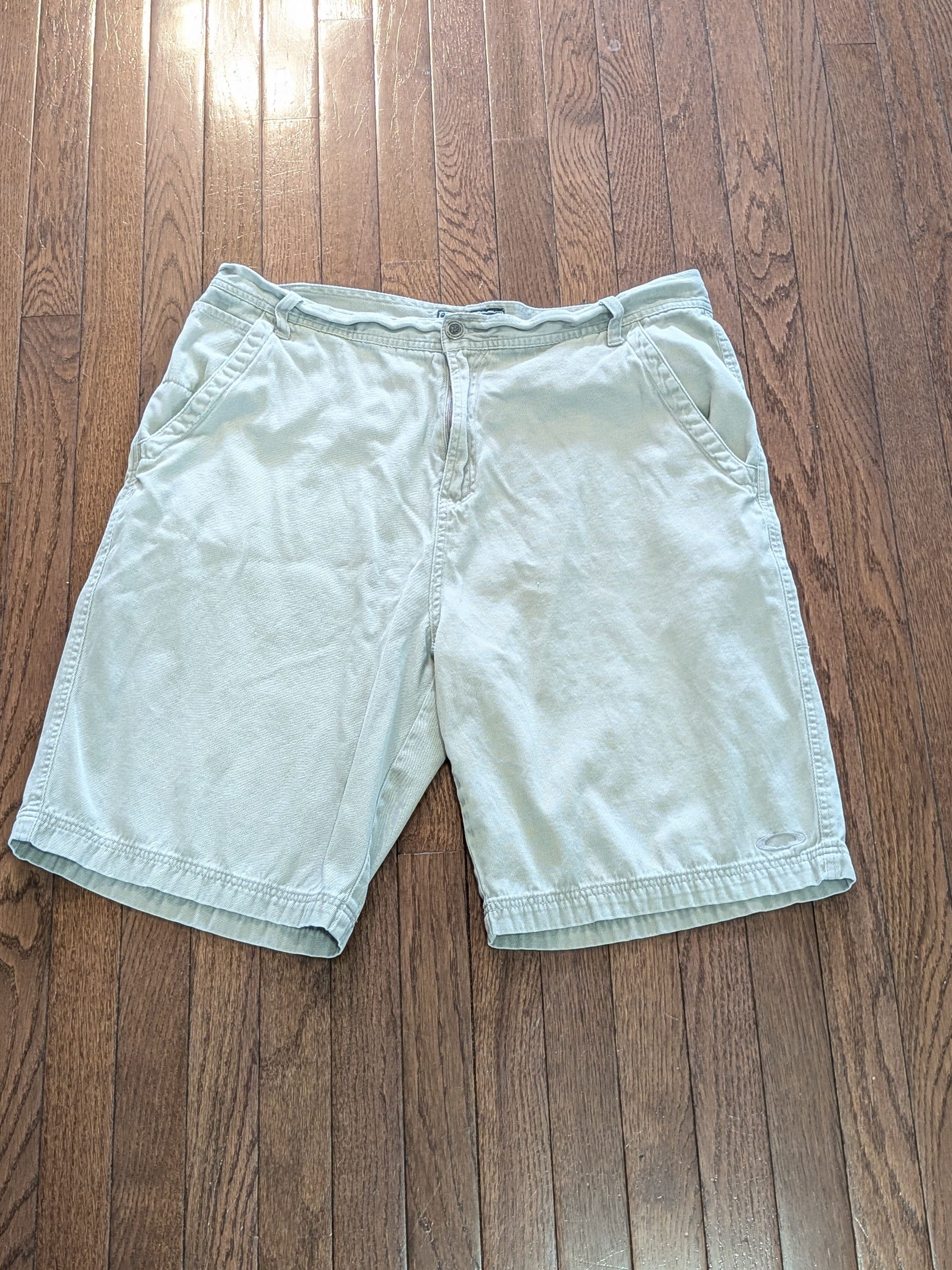 Oakley Vintage Oakley Chino Shorts Excess Project - Size 38 Size US 38 / EU 54 - 1 Thumbnail
