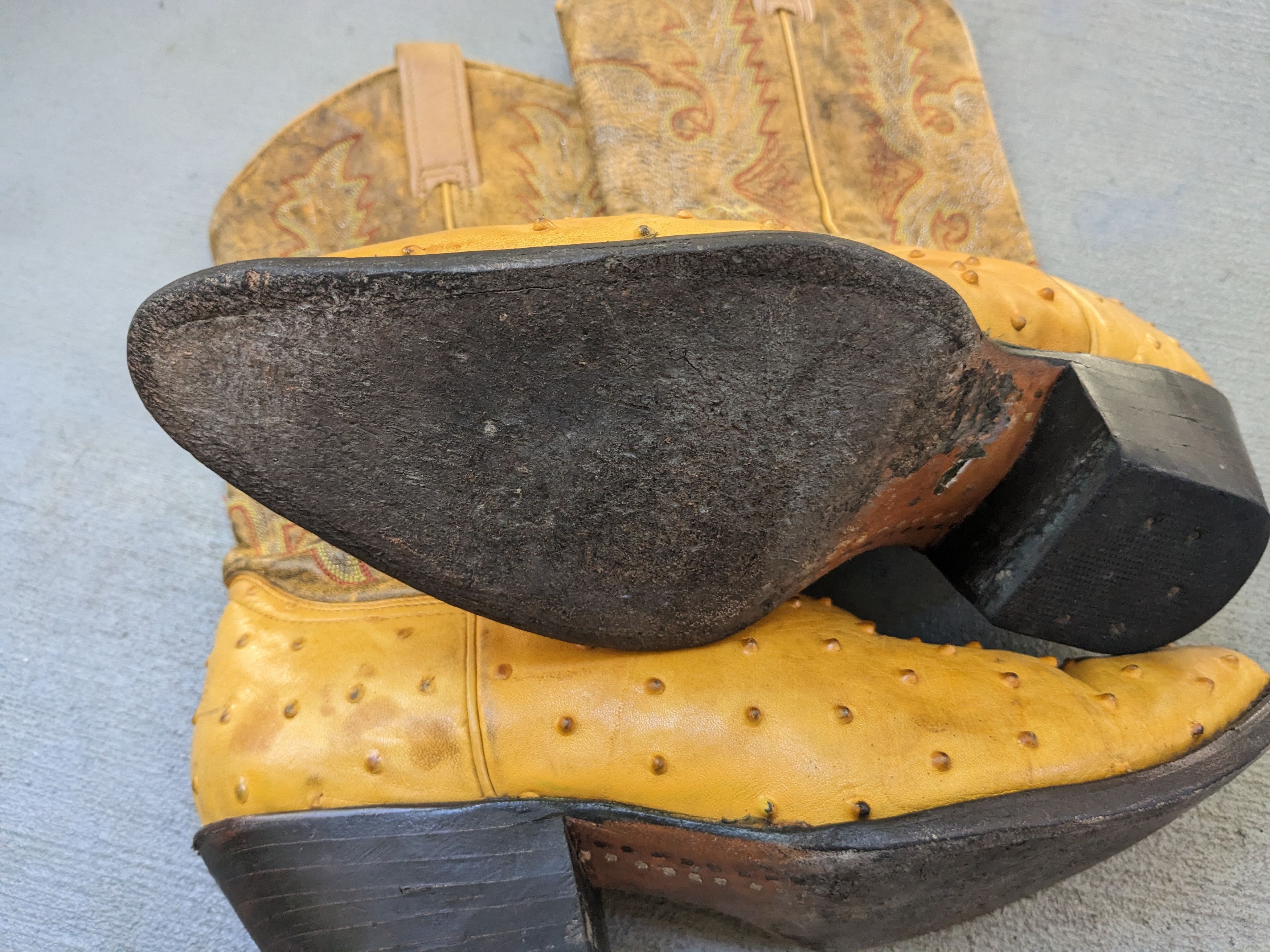 Vintage Ostrich Cowboy Boots Yellow 8.5 EE Wide Embossed Leather Size US 8.5 / EU 41-42 - 13 Thumbnail