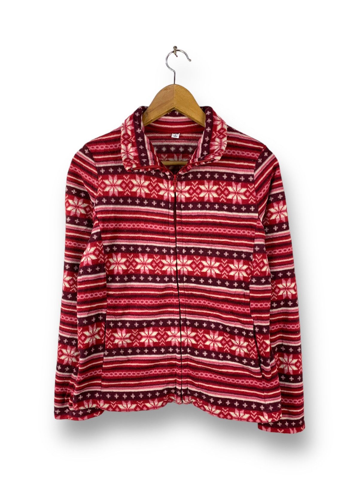 image of Steals! Uniqlo Printed Fleece Christmas Zipper Jacket in Red, Men's (Size Medium)