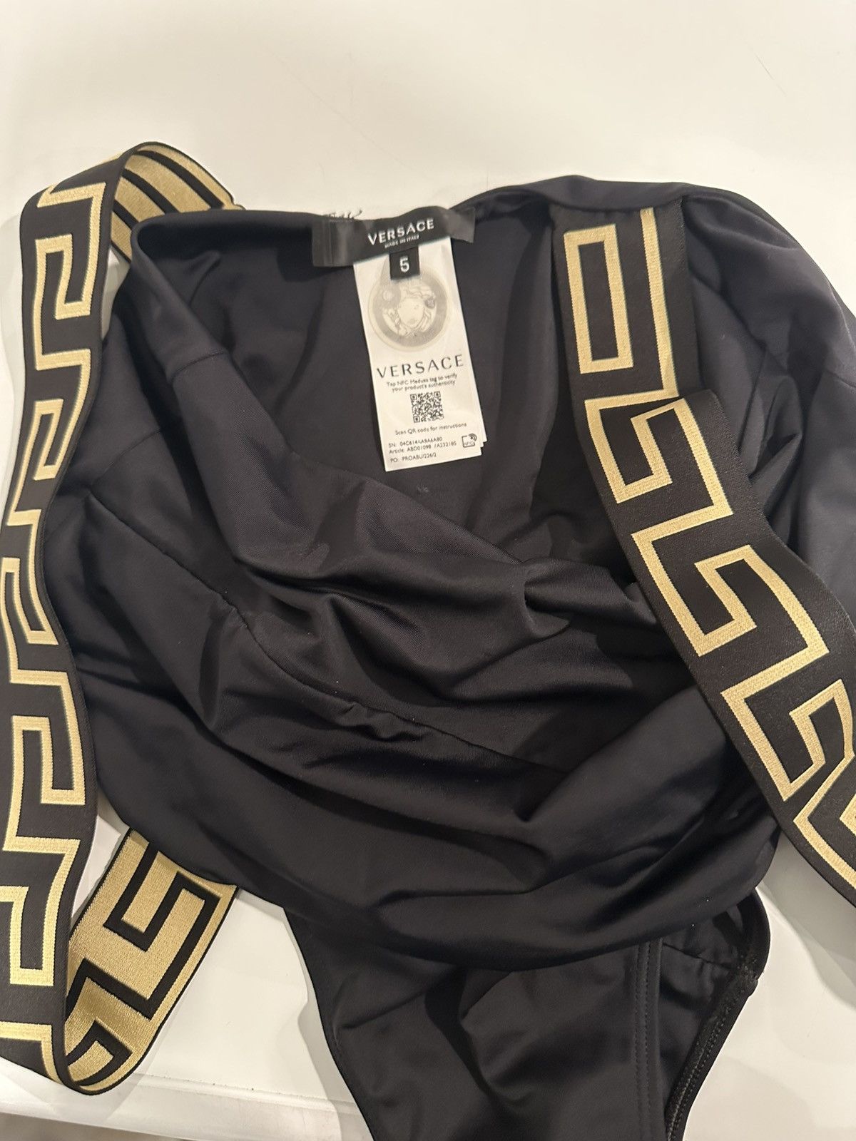 Versace Versace Black Greca One-Piece Swimsuit Size 5 (X-Large) Size XL / US 12-14 / IT 48-50 - 4 Thumbnail
