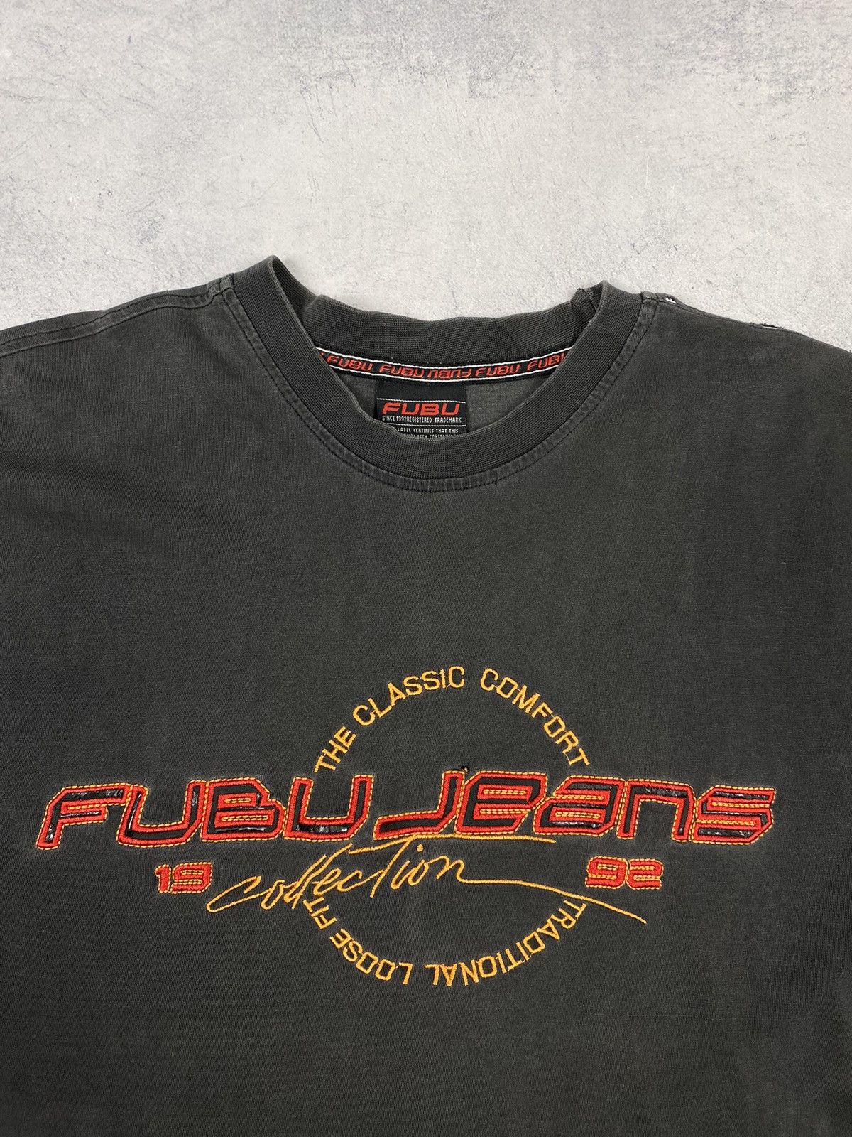 Fubu Fubu Jeans Big Logo Distressed Rap USA Hip Hop T Shirt Size US M / EU 48-50 / 2 - 5 Thumbnail