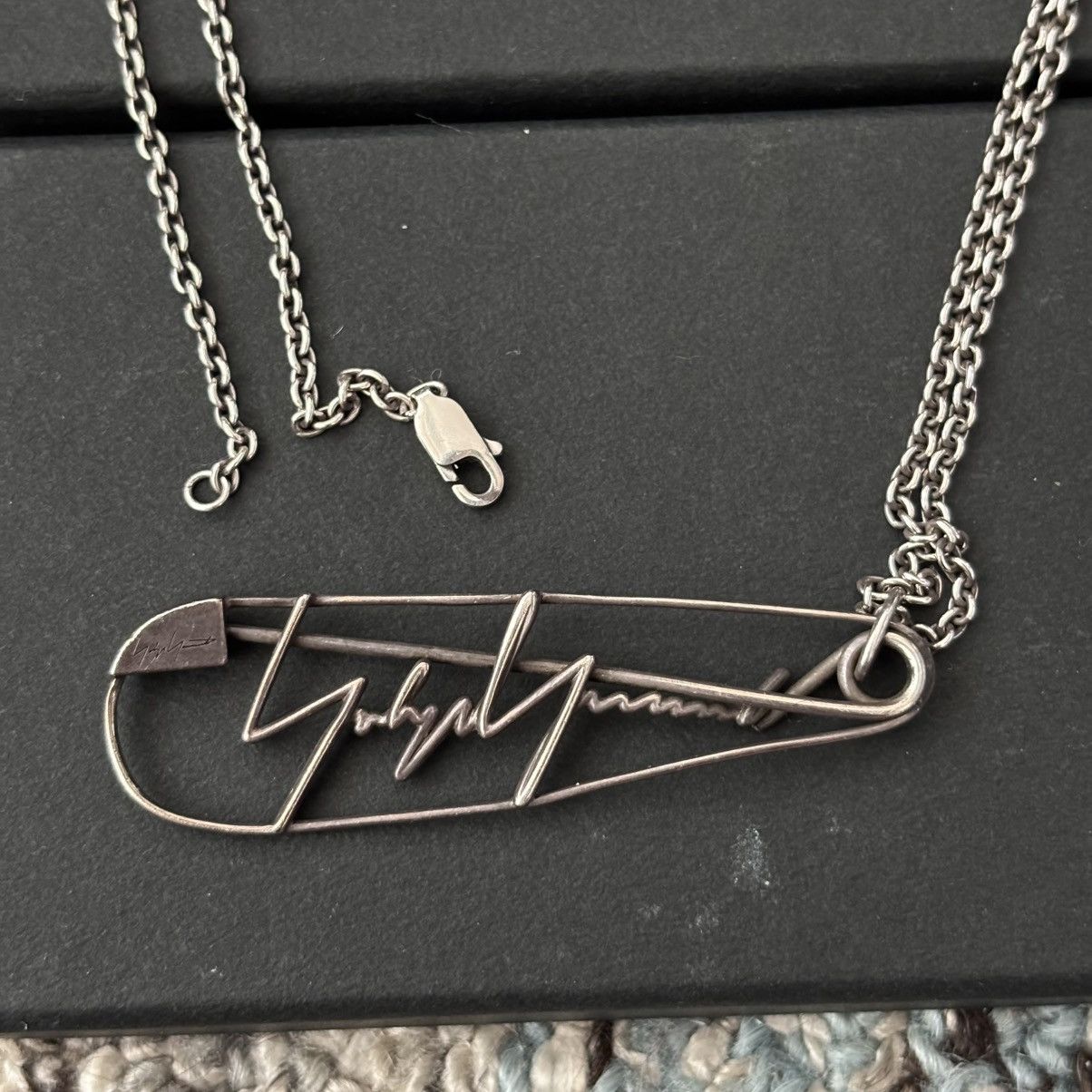 Yohji Yamamoto Pour Homme SS19 Safety Pin Brooch Necklace .925 silver Size ONE SIZE - 2 Thumbnail