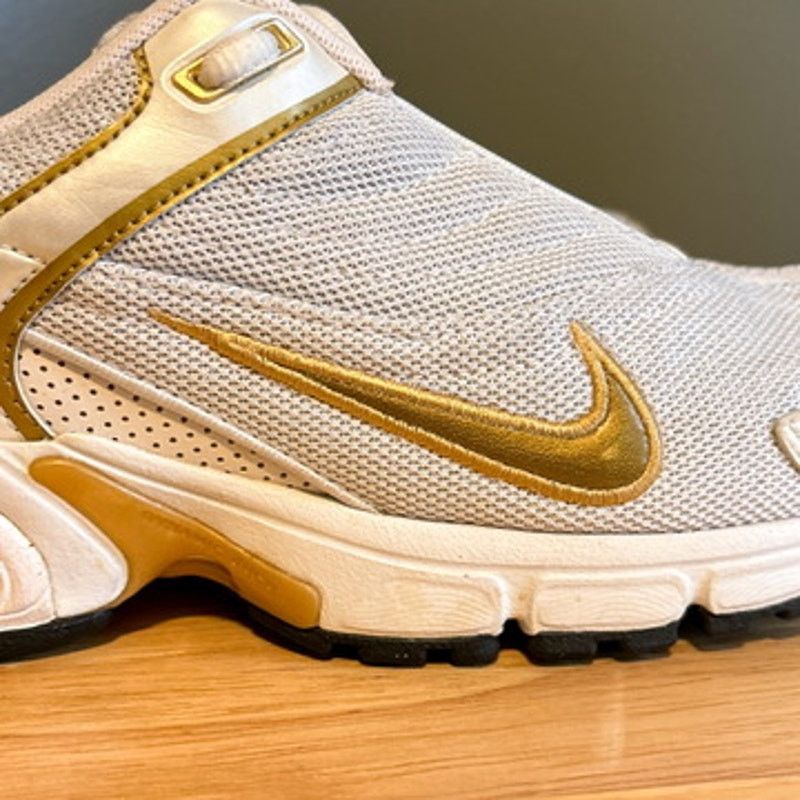 Nike Nike BRS 1000 Max Air White Gold 2007 Athletic Shoes 8.5 Size US 8.5 / IT 38.5 - 3 Thumbnail