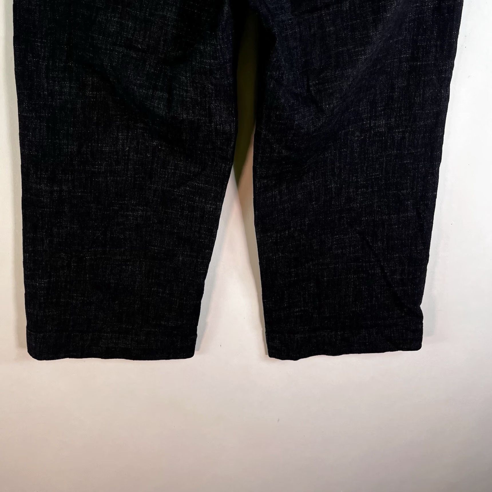 White House Black Market White House Black Market Black Denim Crop Jeans Womens Size 2 30X21.5 Low Rise Regular Fit Size 26" / US 2 / IT 38 - 6 Thumbnail