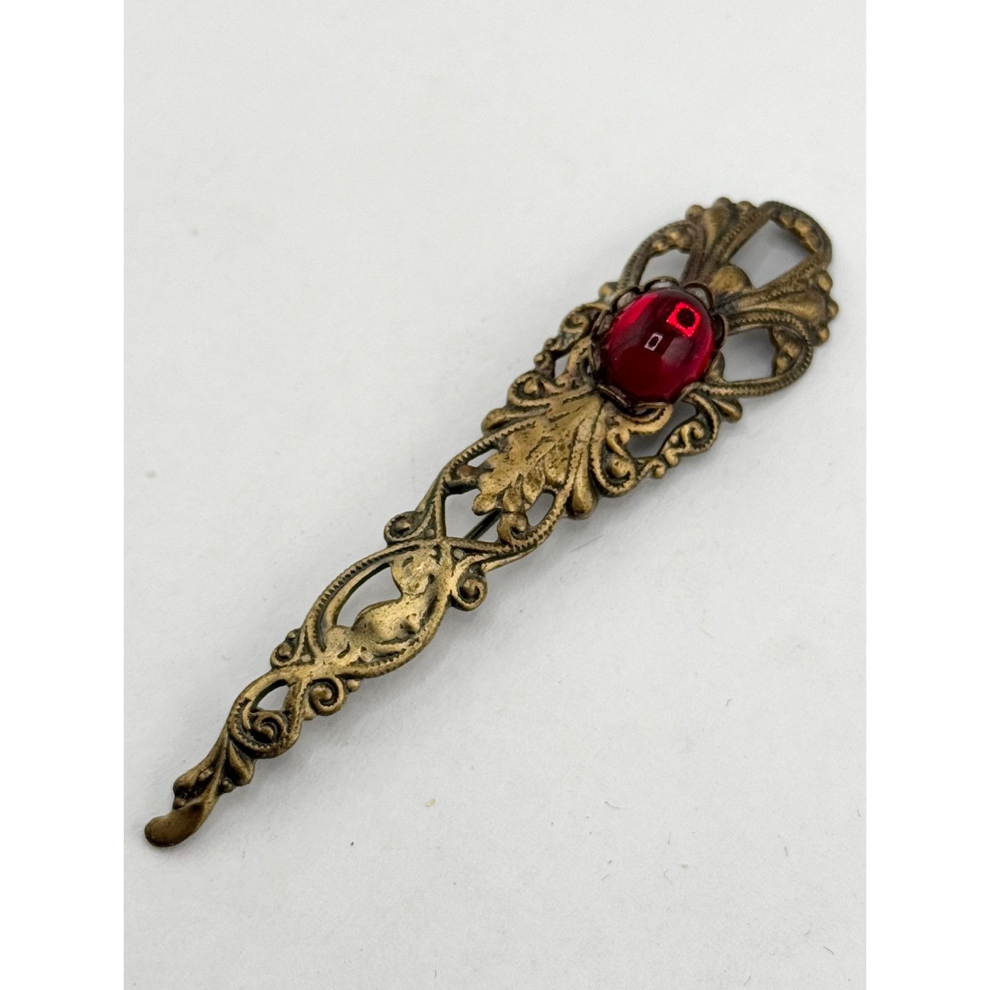 Vintage Vintage red glass brass Victorian floral filigree brooch pin Size ONE SIZE - 3 Thumbnail