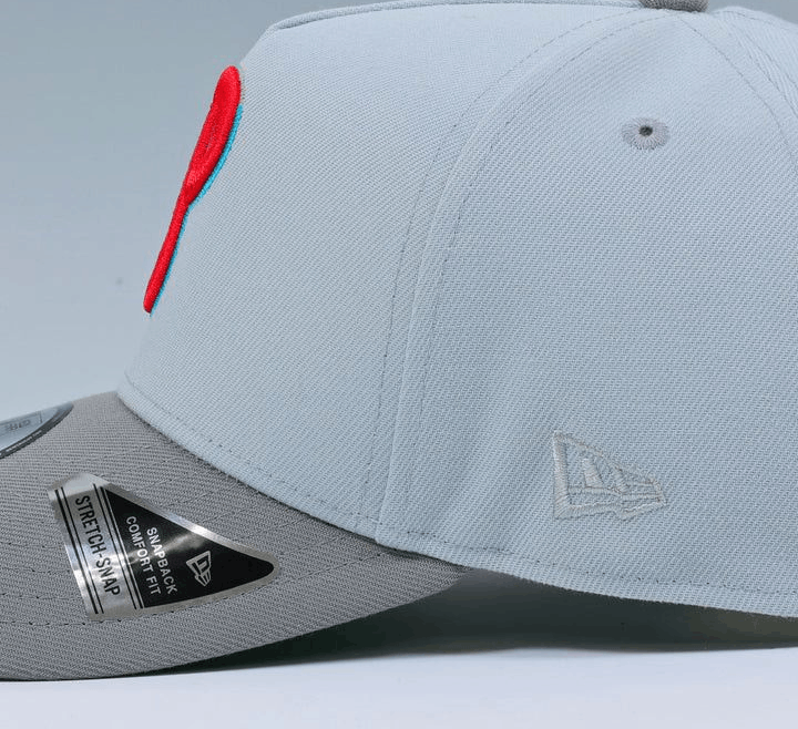 MLB × New Era × Supreme PHILADELPHIA PHILLIES 1996 ASG PLAYSTATION INSPIRED SNAPBACK Size ONE SIZE - 4 Thumbnail