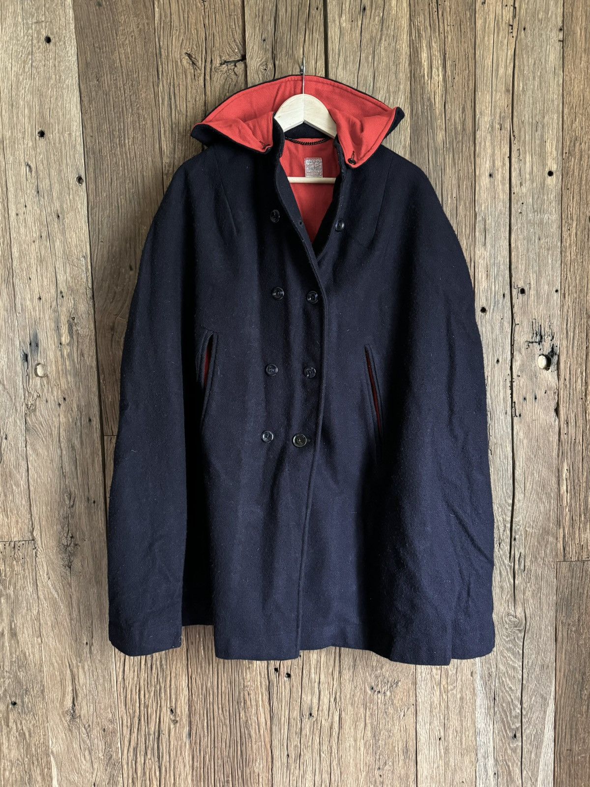 image of Antique x Vintage 1950S ‘Stethos House’ British Women’S Wool Nurse’S Cape in Navy/Red, Women's