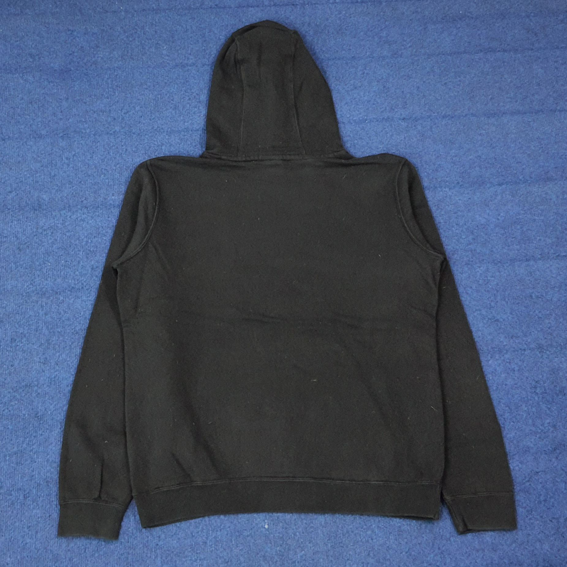 Nike Vintage Nike Hoodie Black Embroidery Swoosh Pullover C278N21 Size US L / EU 52-54 / 3 - 3 Thumbnail