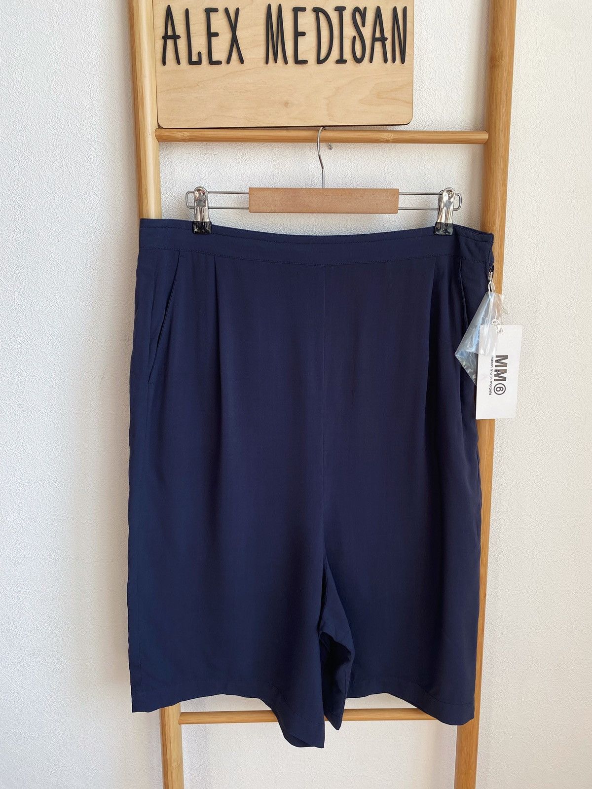 Maison Margiela Maison Martin Margiela MM6 Shorts Size 30" / US 8 / IT 44 - 4 Thumbnail