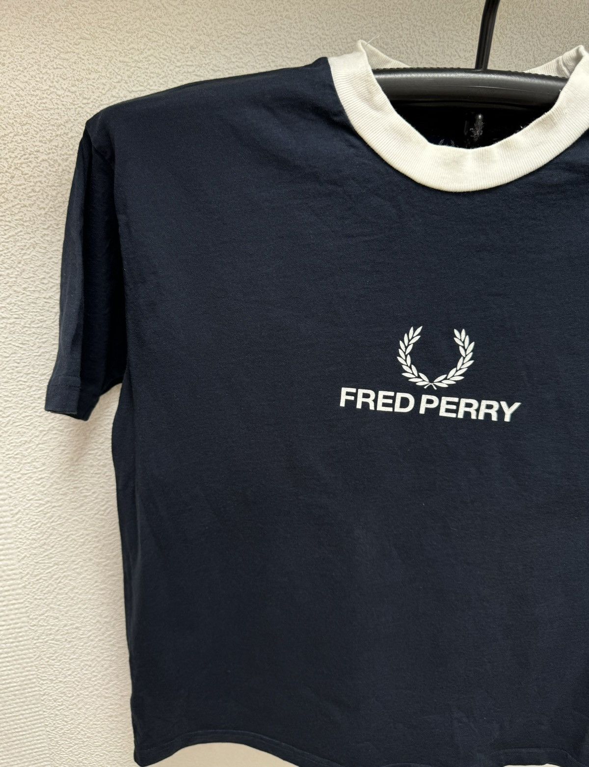 Fred Perry Fred Perry big logo t-shirt S sz Size US S / EU 44-46 / 1 - 6 Thumbnail