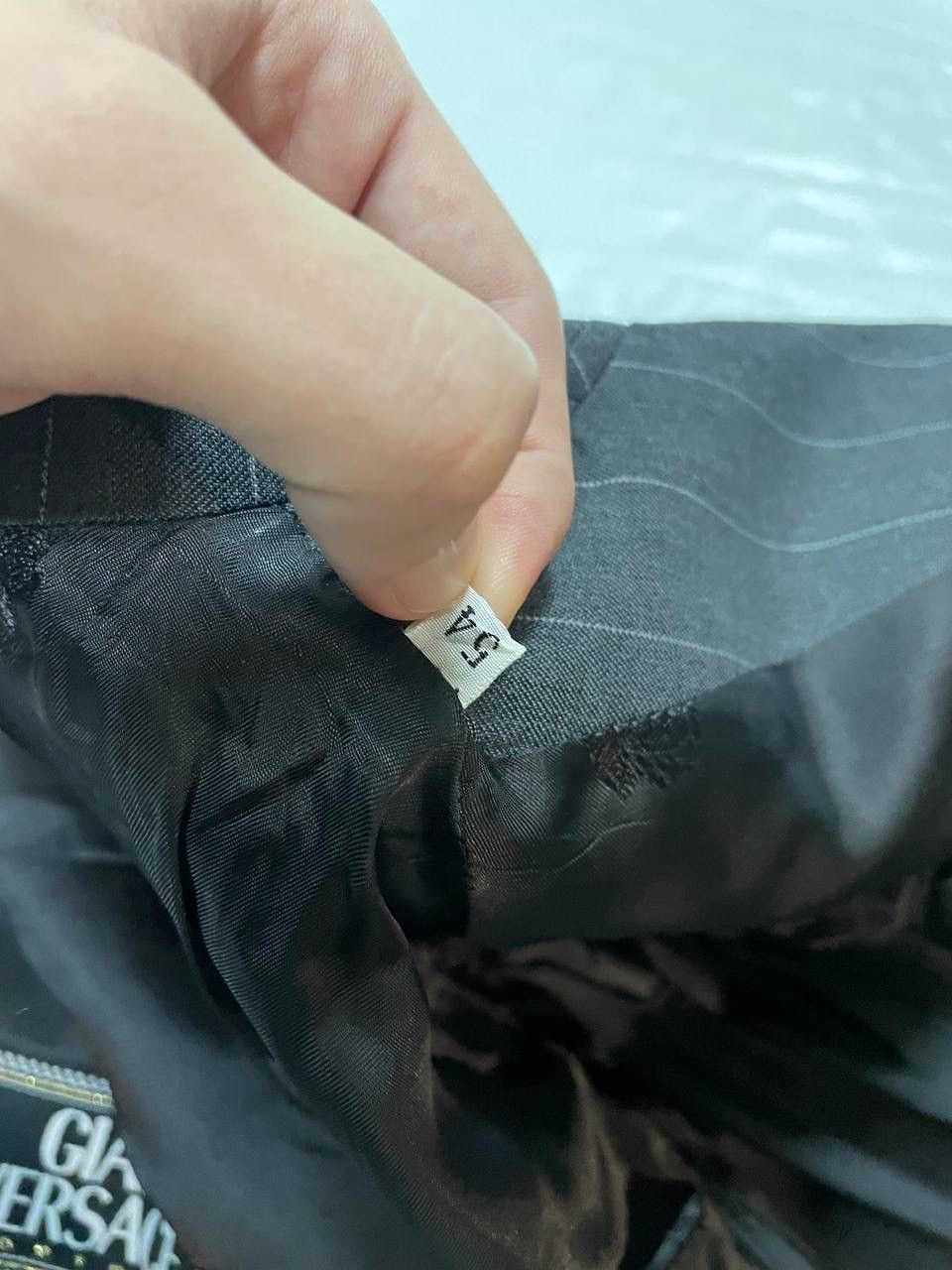 Versace × Vintage Versace by Gianni Versace Couture Classic Vintage Suit Size 54R - 9 Thumbnail