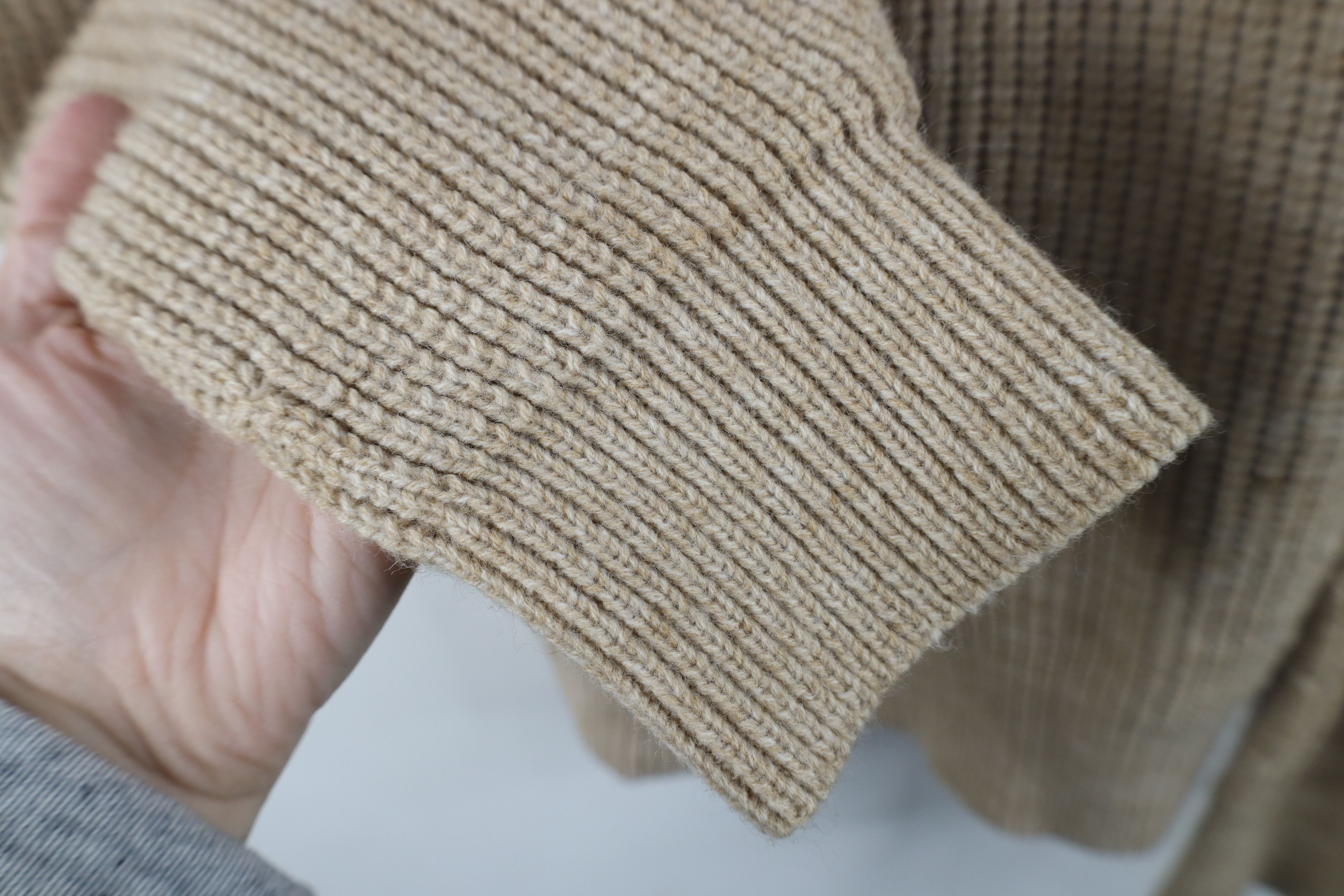 Vintage Vintage 90s Streetwear Ribbed Cable Knit Sweater Beige Size L / US 10 / IT 46 - 7 Thumbnail