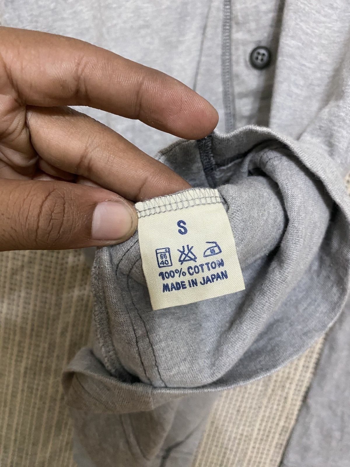 Vetements Vetements Grey Button-Up Cardigan – 700 Patch Design Size M / US 6-8 / IT 42-44 - 6 Thumbnail
