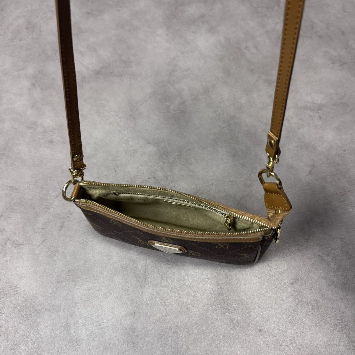 Maison Mollerus Mollerus Women’s Shoulderbag Pecarus Brown/Gold Missy Size ONE SIZE - 11 Thumbnail