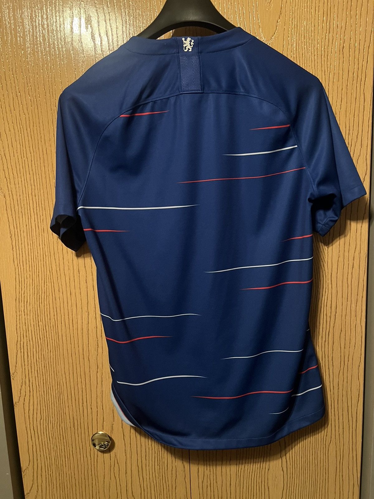 Nike Nike Chelsea 2018 Authentic Blue Jersey Sz L Size US L / EU 52-54 / 3 - 6 Thumbnail
