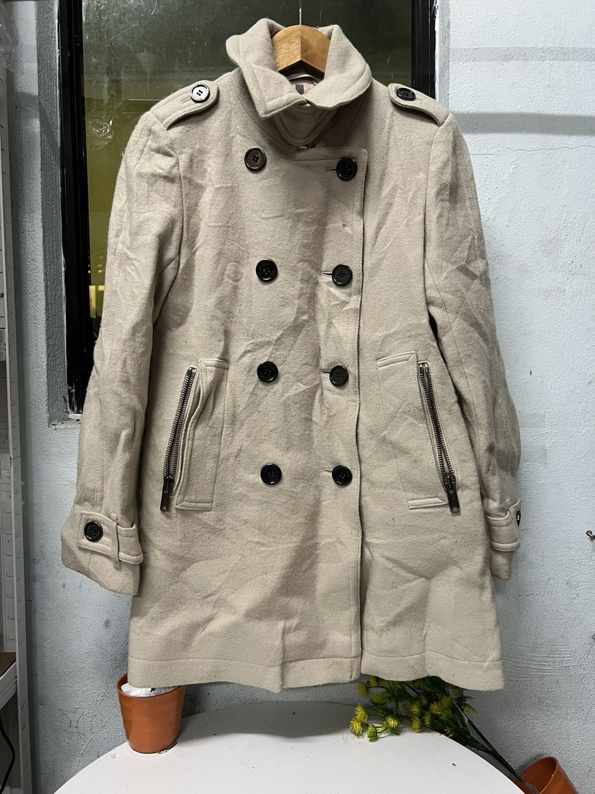 Burberry × Vintage Vintage Burberry Coat Like Jacket Size M / US 6-8 / IT 42-44 - 1 Thumbnail