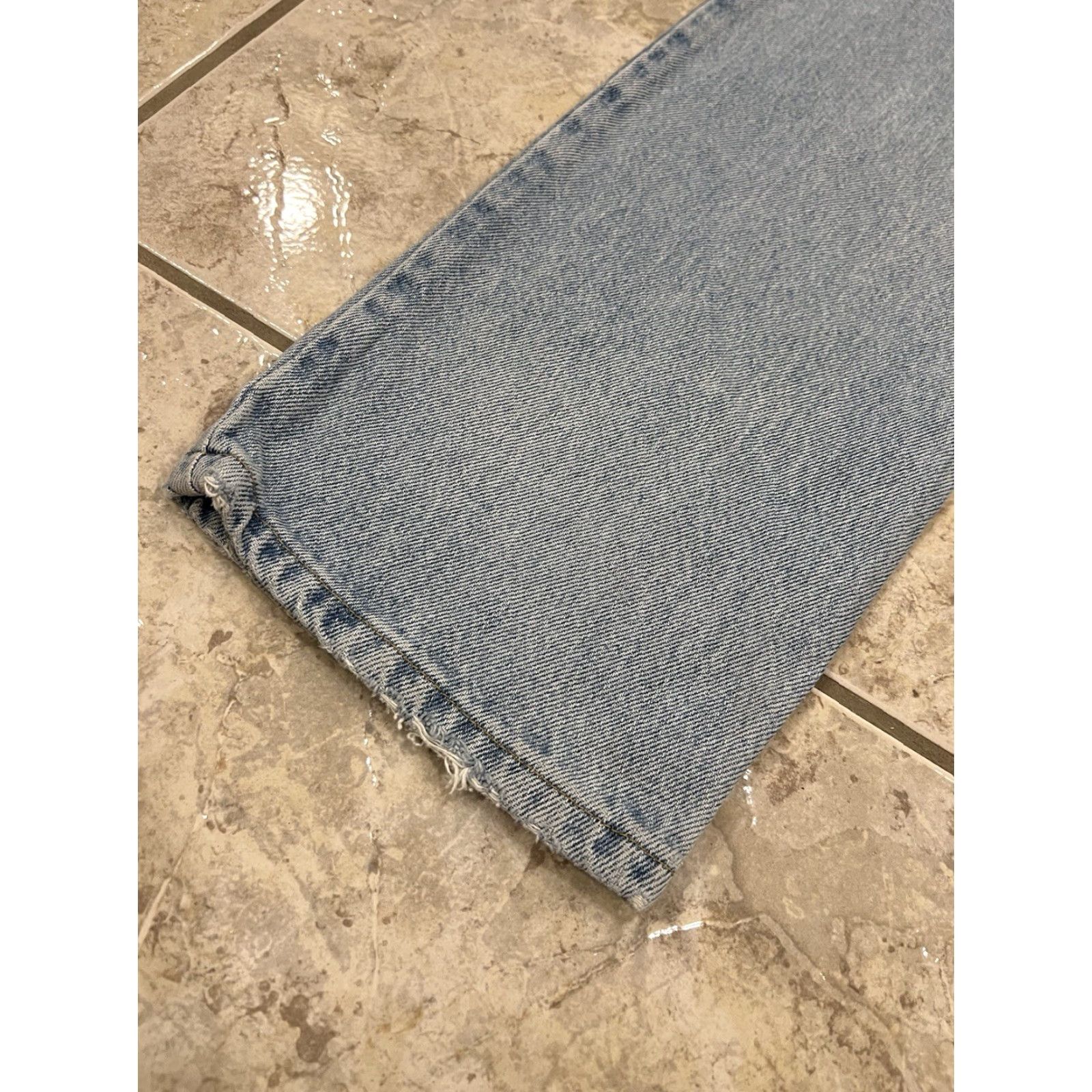 Lee VINTAGE LEE Jeans Distressed Light Wash 32X32 100% Cotton Straight Mens Jeans 90s Y2K Size US 32 / EU 48 - 5 Thumbnail