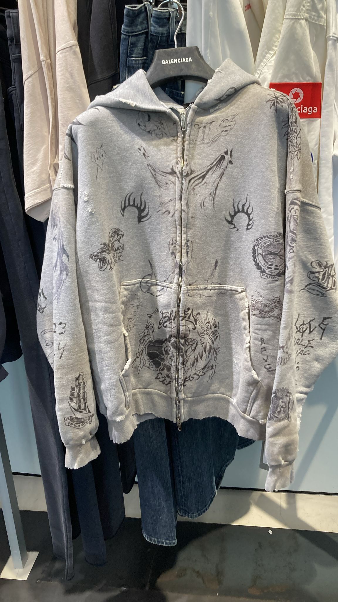 Balenciaga o1in1g0525 Medium Fit Zip-Up Hoodie in Heather Grey/Black Size US XS / EU 42 / 0 - 1 Thumbnail