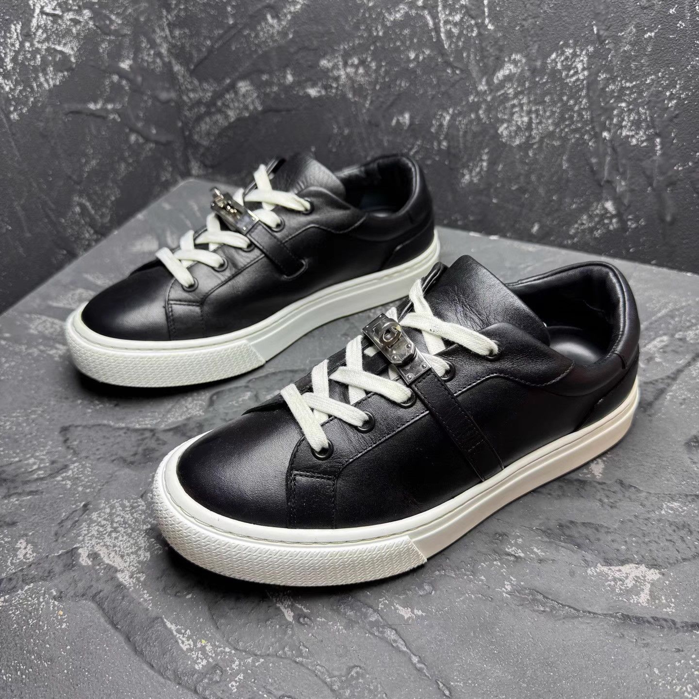 Hermes Hermès Kelly Black Silver Sneakers Q10 Size US 7 / IT 37 - 1 Thumbnail