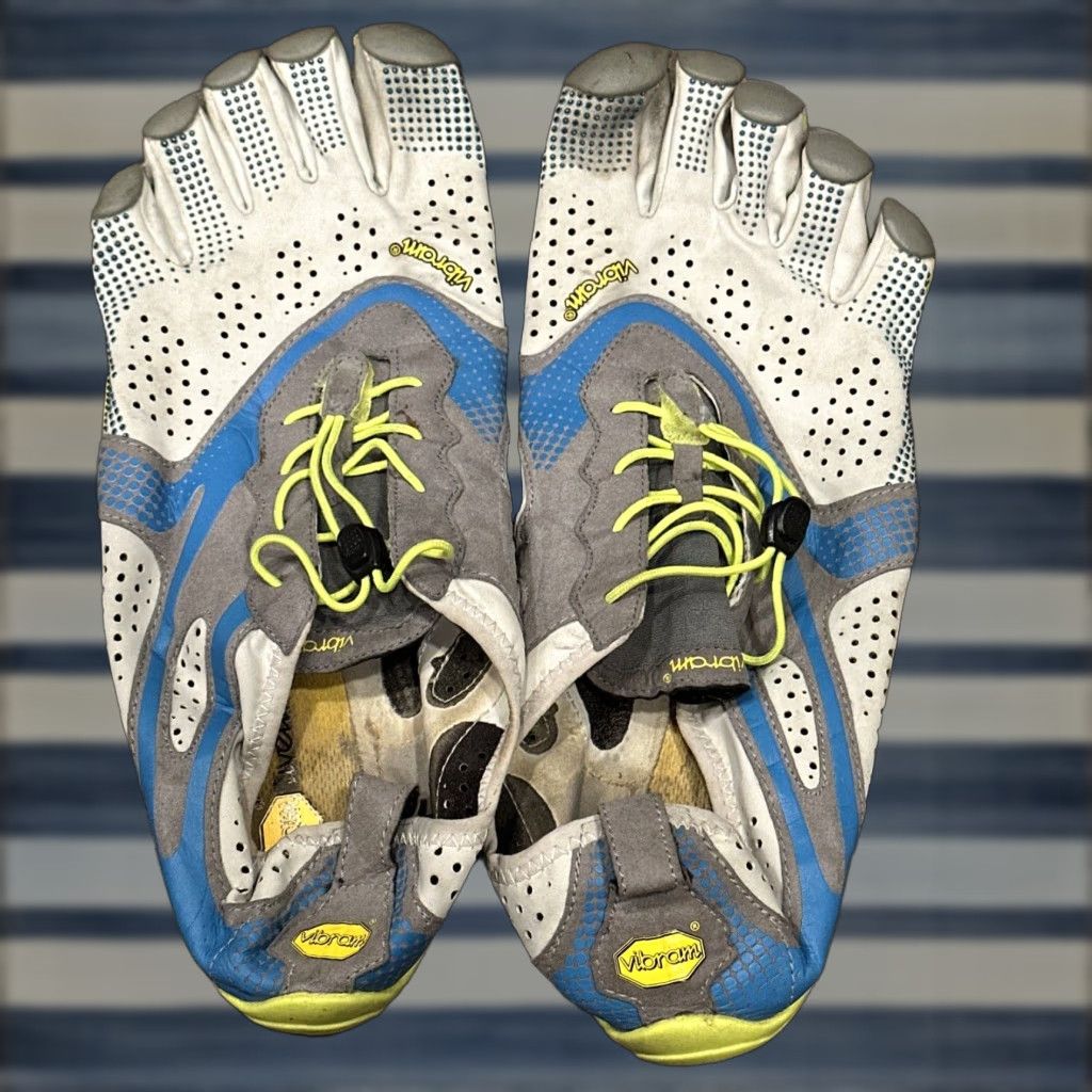 Vibram Vibram FiveFingers V-Run Barefoot Trainers Oyster Blue Beige Mens Trainers 13-14 US 11 UK 47 EU 17M7003 Sneaker Vibram FiveFingers Style Size US 11 / EU 44 - 1 Thumbnail
