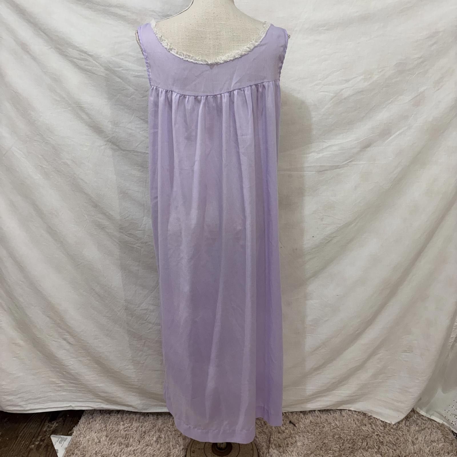 Other Vtg 70s lavender lace embroidered nightgown size medium Size ONE SIZE - 3 Thumbnail