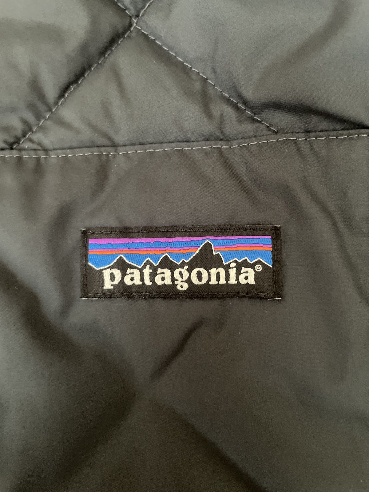Patagonia Patagonia Diamond Quilted Bomber Hoody Size US L / EU 52-54 / 3 - 5 Thumbnail