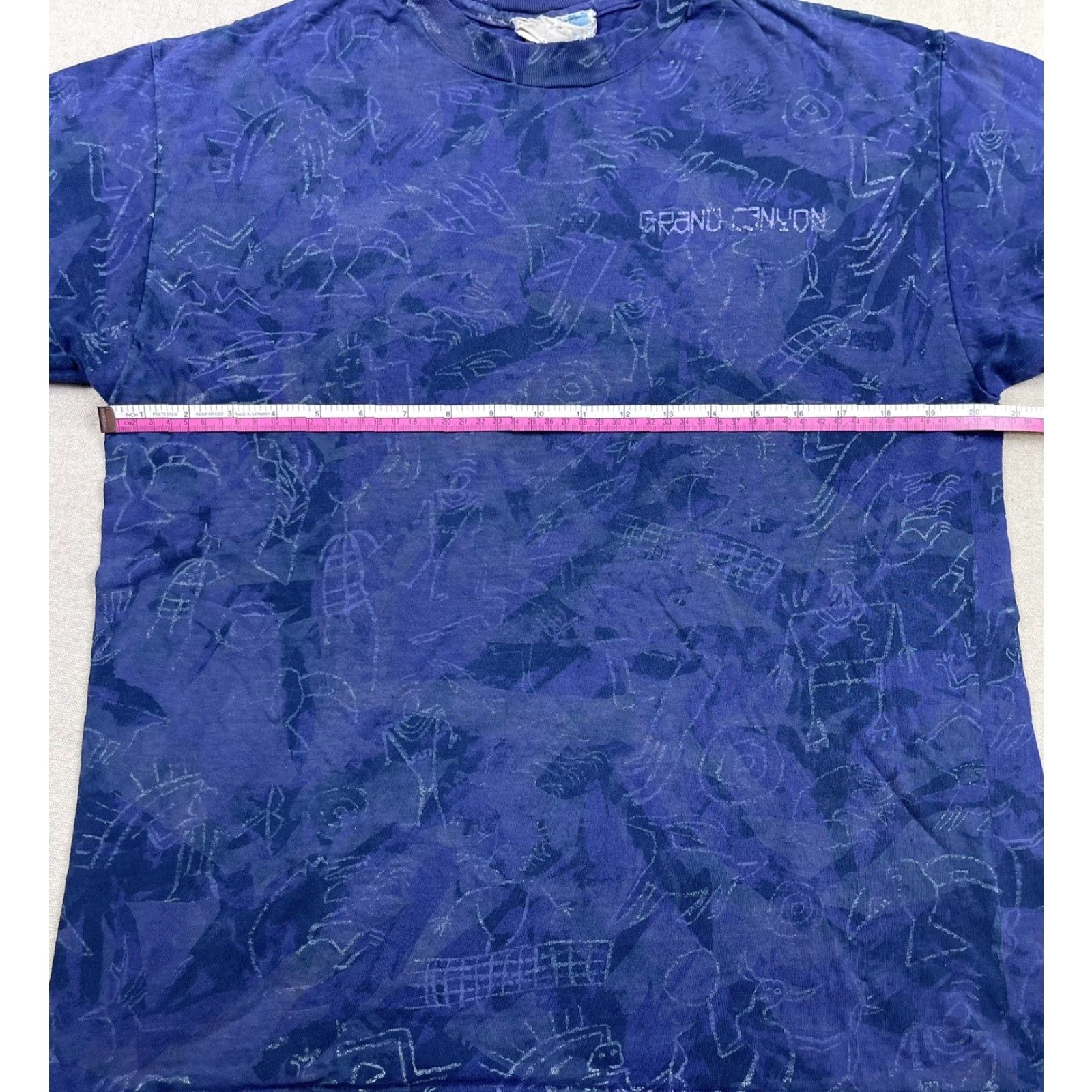 Hanes VINTAGE Hanes T Shirt Sz L All Over Print Grand Canyon Aztec USA AOP Tour Nature 90s Blue Mens Size US L / EU 52-54 / 3 - 6 Thumbnail