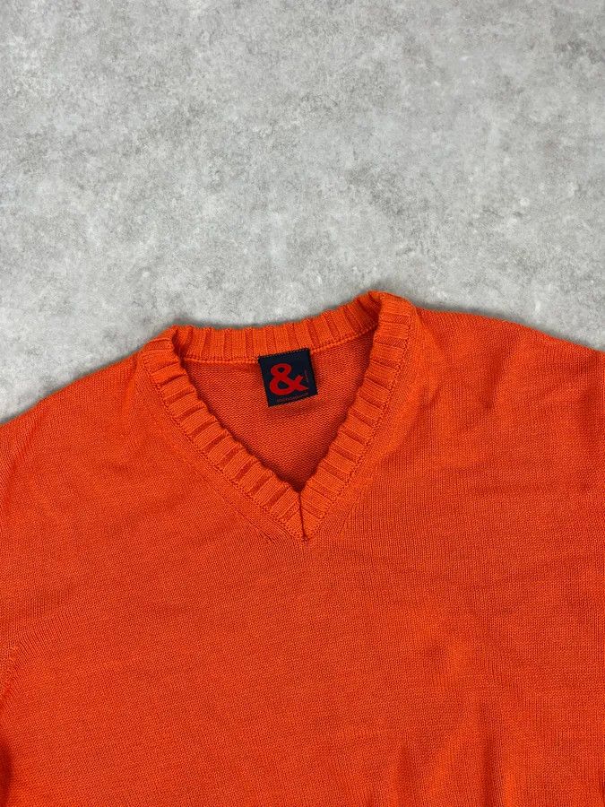 Dolce & Gabbana 1990s Dolce & Gabbana Orange V Neck Wool Sweater Size US M / EU 48-50 / 2 - 5 Thumbnail