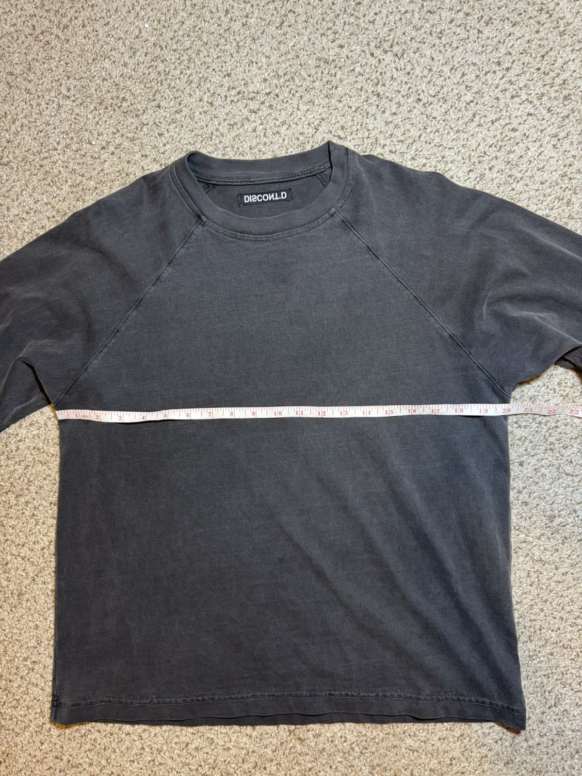 Other DISCONTD Charcoal L/S Raglan Tee Size US S / EU 44-46 / 1 - 9 Thumbnail