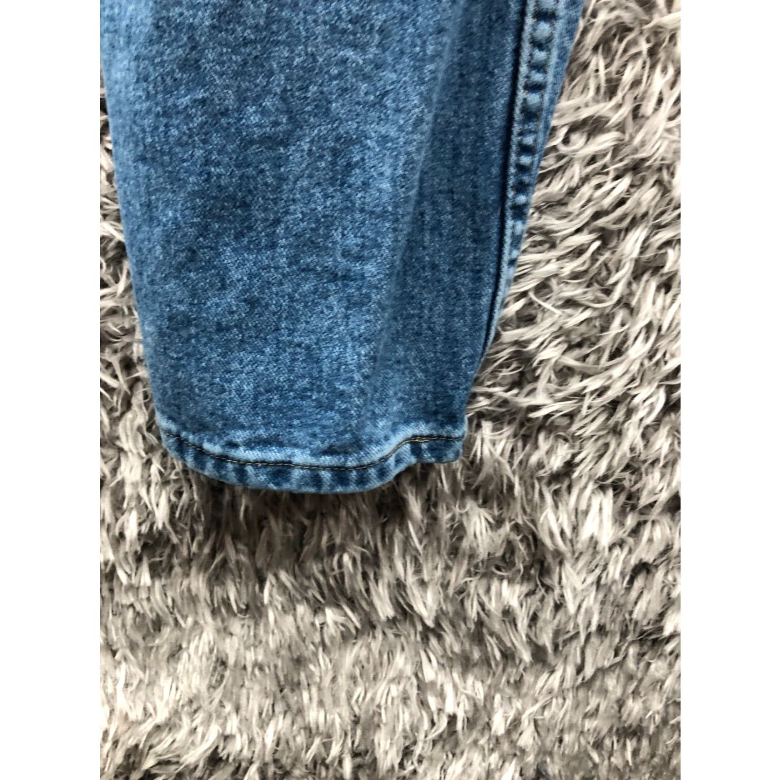 Wrangler Wrangler Relaxed Straight Jeans 36x32 Mens Mid Wash Blue Denim 5-Pocket Logo Belt Loops Cotton Blend Modern Classic Western Style Regular Mens Size US 36 / EU 52 - 7 Thumbnail