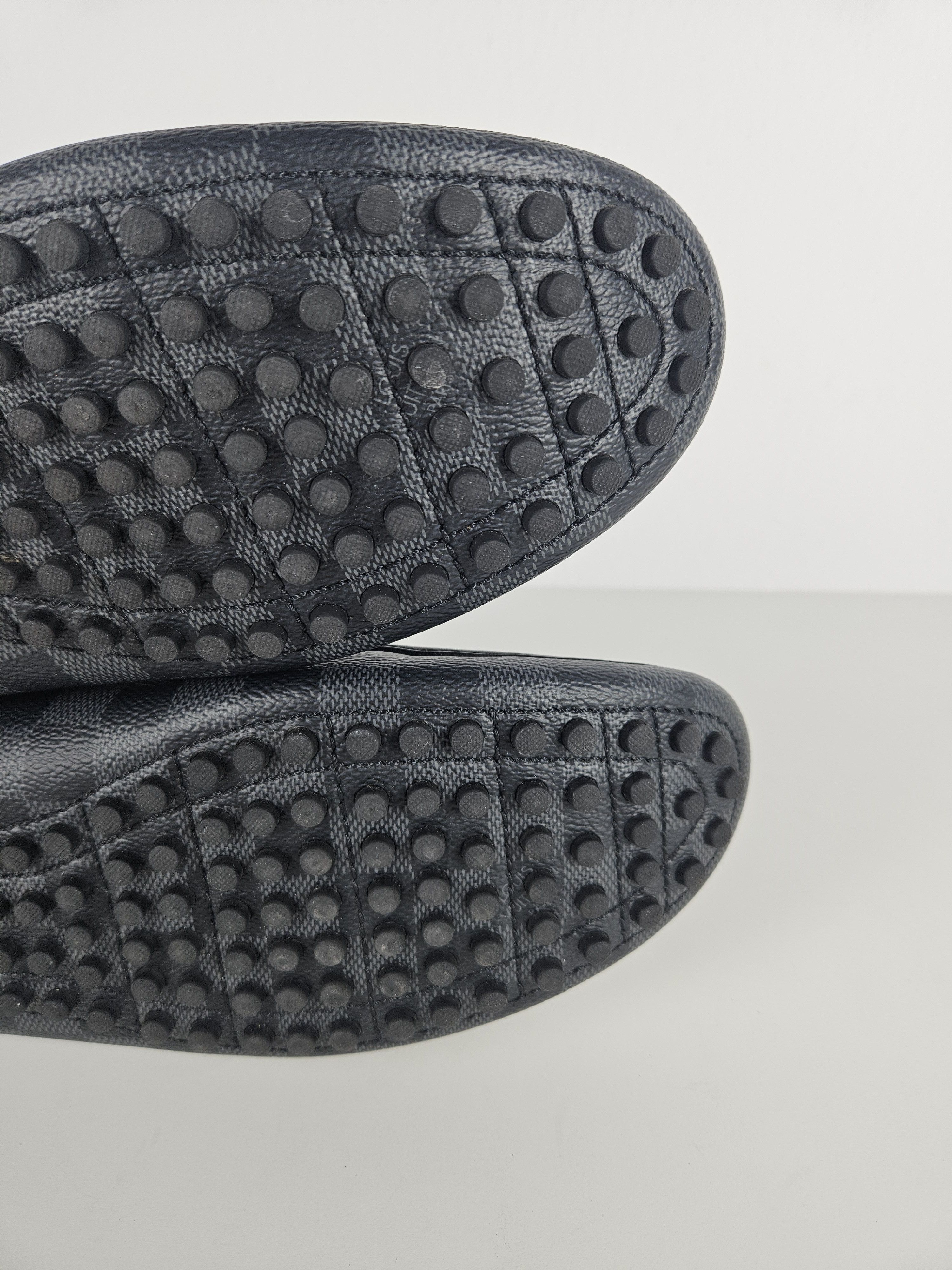 Louis Vuitton Louis Vuitton hockenheim moccasin damier graphite lv buckle Size US 9.5 / EU 42-43 - 13 Thumbnail