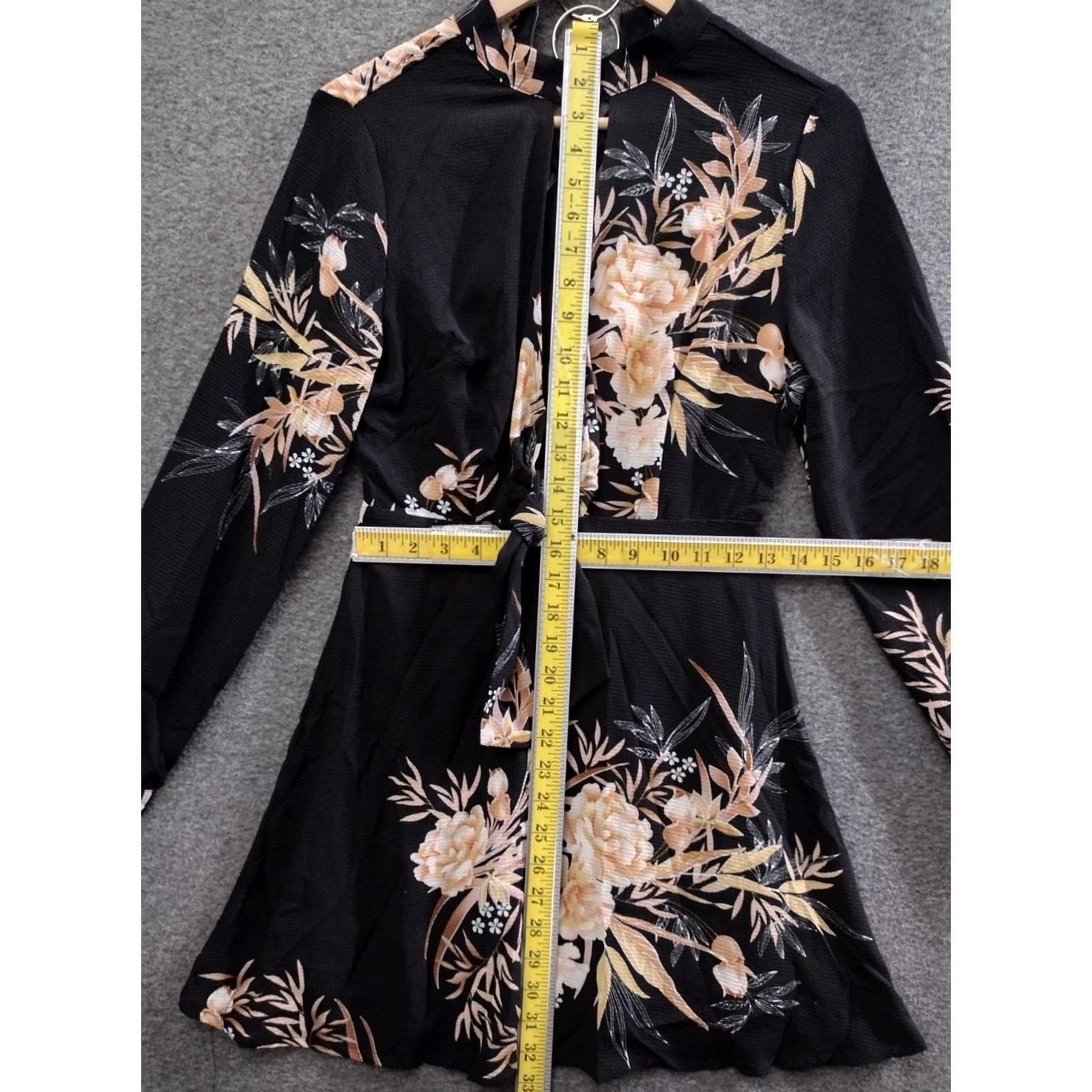 Nasty Gal Nasty Gal Floral Dress Midi Long Sleeve Mock Neck Size 2 Size XS / US 0-2 / IT 36-38 - 4 Thumbnail
