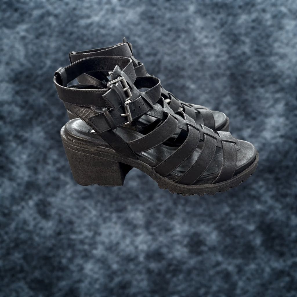 Vintage Dirty Laundry Sandals Women Fisherman Black 9M Leather Adjustable Strap Block Heel Y2K Size US 9 / IT 39 - 1 Thumbnail