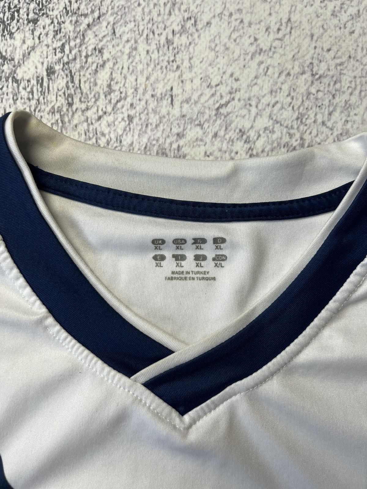 Vintage Mens Under Armour Tottenham Hotspur football shirt (Butleg) Size US XL / EU 56 / 4 - 11 Thumbnail