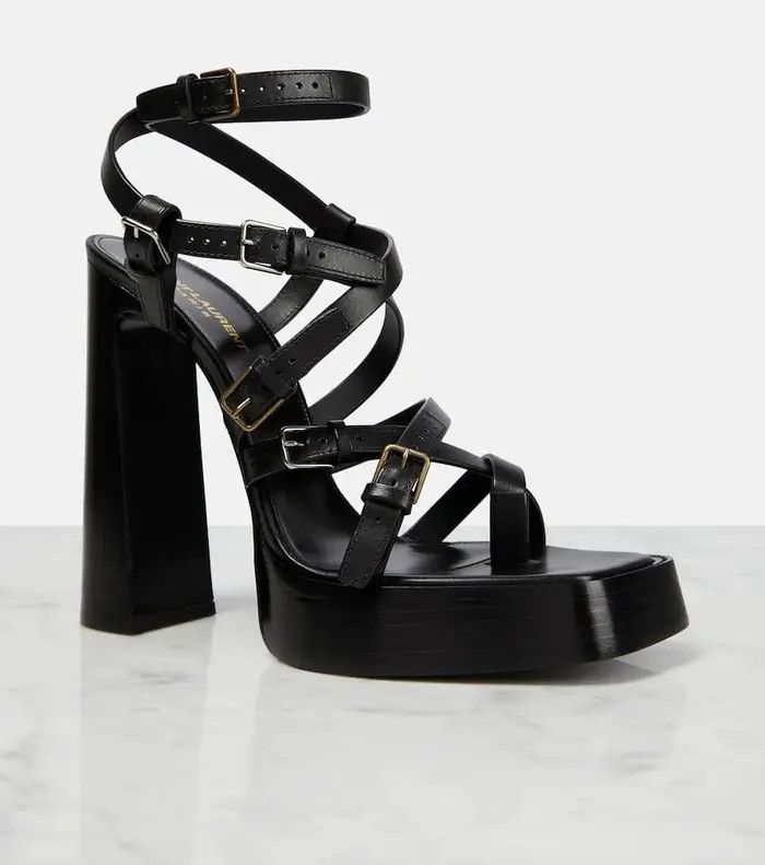 o1bcso1str1124 Platz Platform Sandals in Black