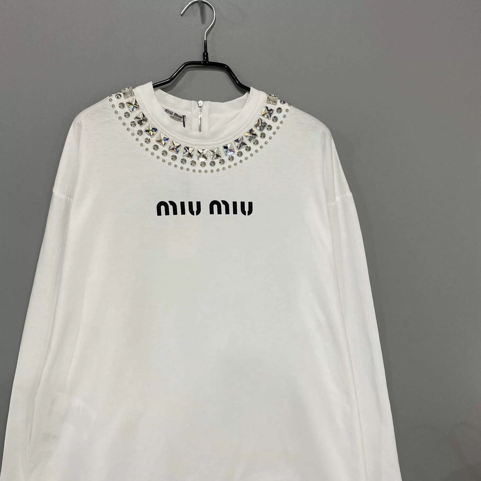 Miu Miu MIU MIU neck crystal letter logo long sleeve top XS Size XS / US 0-2 / IT 36-38 - 2 Thumbnail