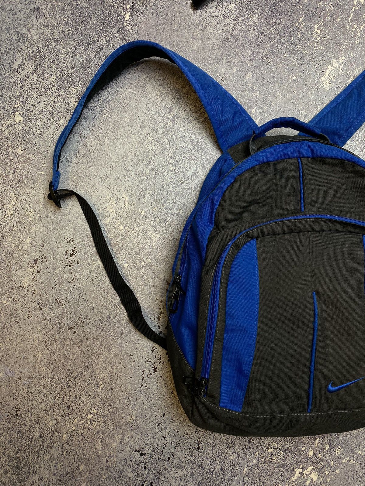 Nike × Vintage 💥VINTAGE NIKE SWOOSH BACKPACK Y2K Size ONE SIZE - 3 Thumbnail