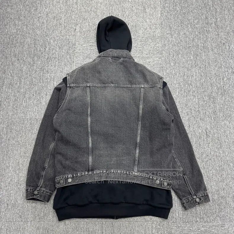 Balenciaga Balenciaga Two-in-One Denim Patchwork Hooded Sweatshirt Size US S / EU 44-46 / 1 - 2 Thumbnail