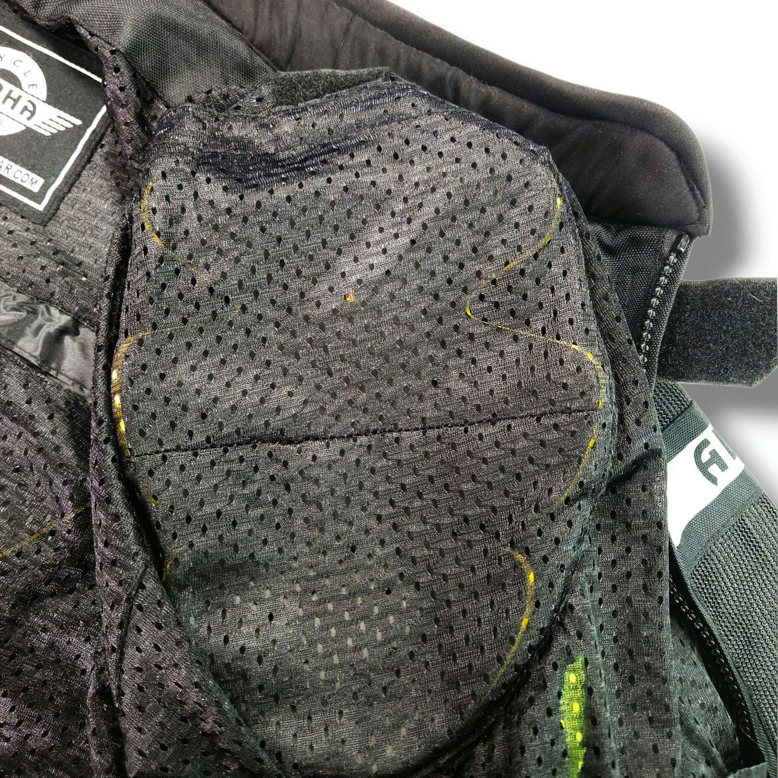 Other Alpha Cycle Gear Mesh Motorcycle Jacket CE Armor Black 2XL Size US XXL / EU 58 / 5 - 7 Thumbnail