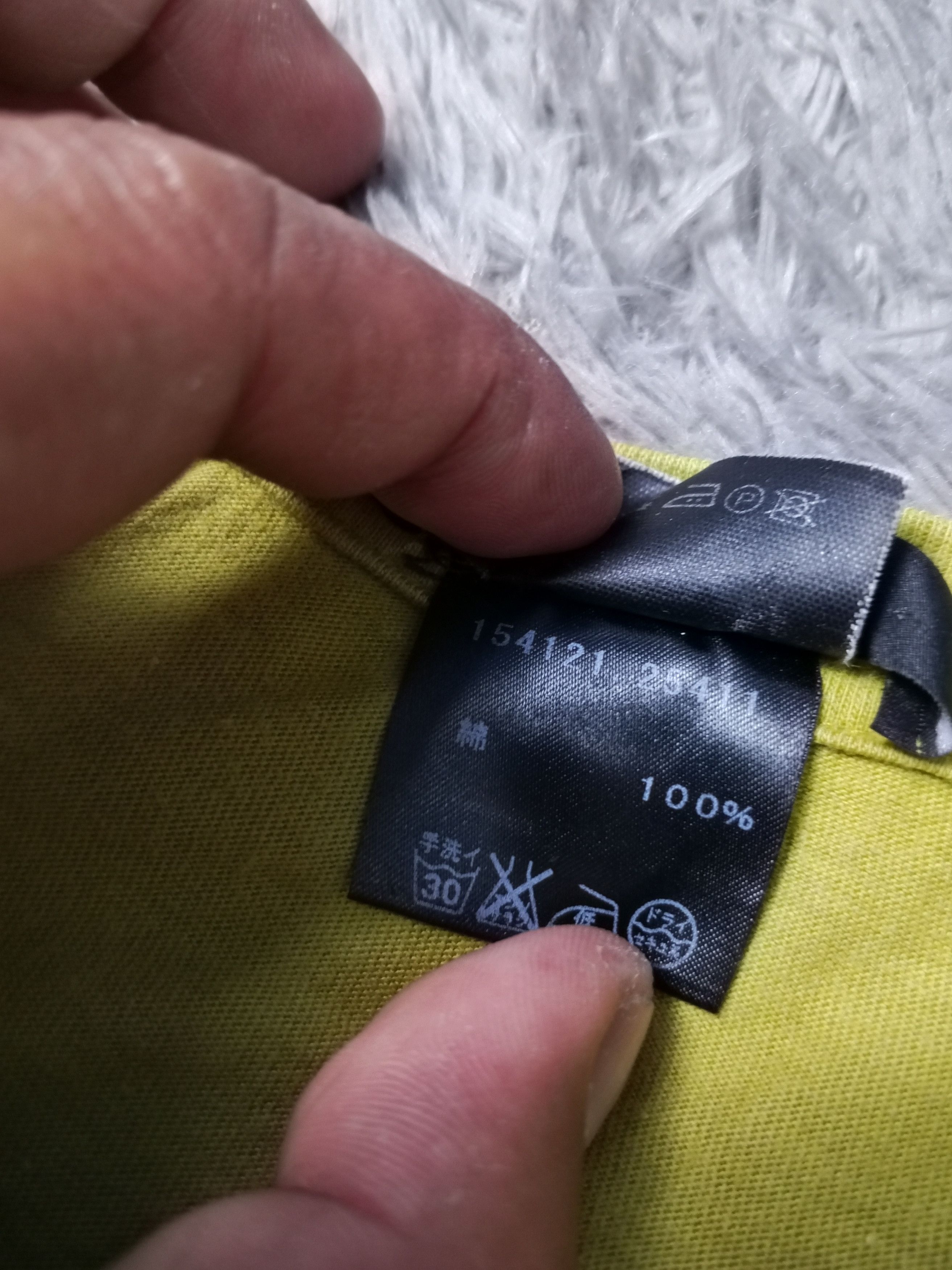Gucci Gucci V Neck Tshirt Size US L / EU 52-54 / 3 - 3 Thumbnail