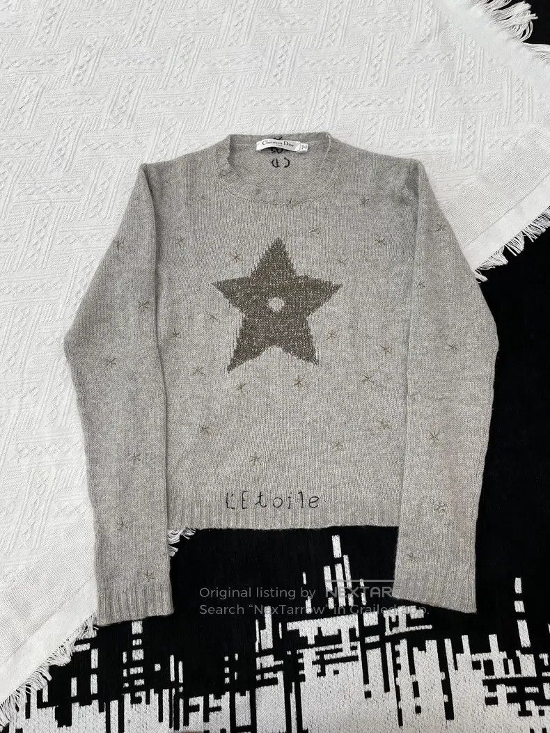 Dior Dior Grey star cashmere sweater Size XS / US 0-2 / IT 36-38 - 1 Thumbnail