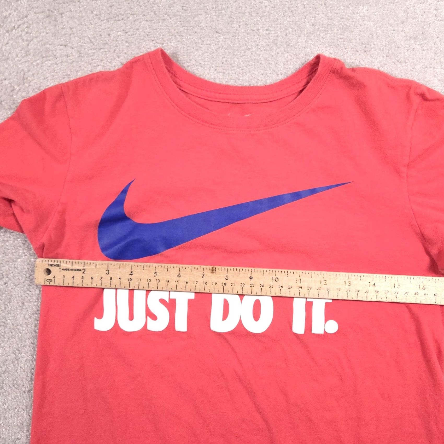 Nike Nike Just Do It Shirt Mens S Red Swoosh Graphic Tee Athletic Crewneck Size US S / EU 44-46 / 1 - 7 Thumbnail