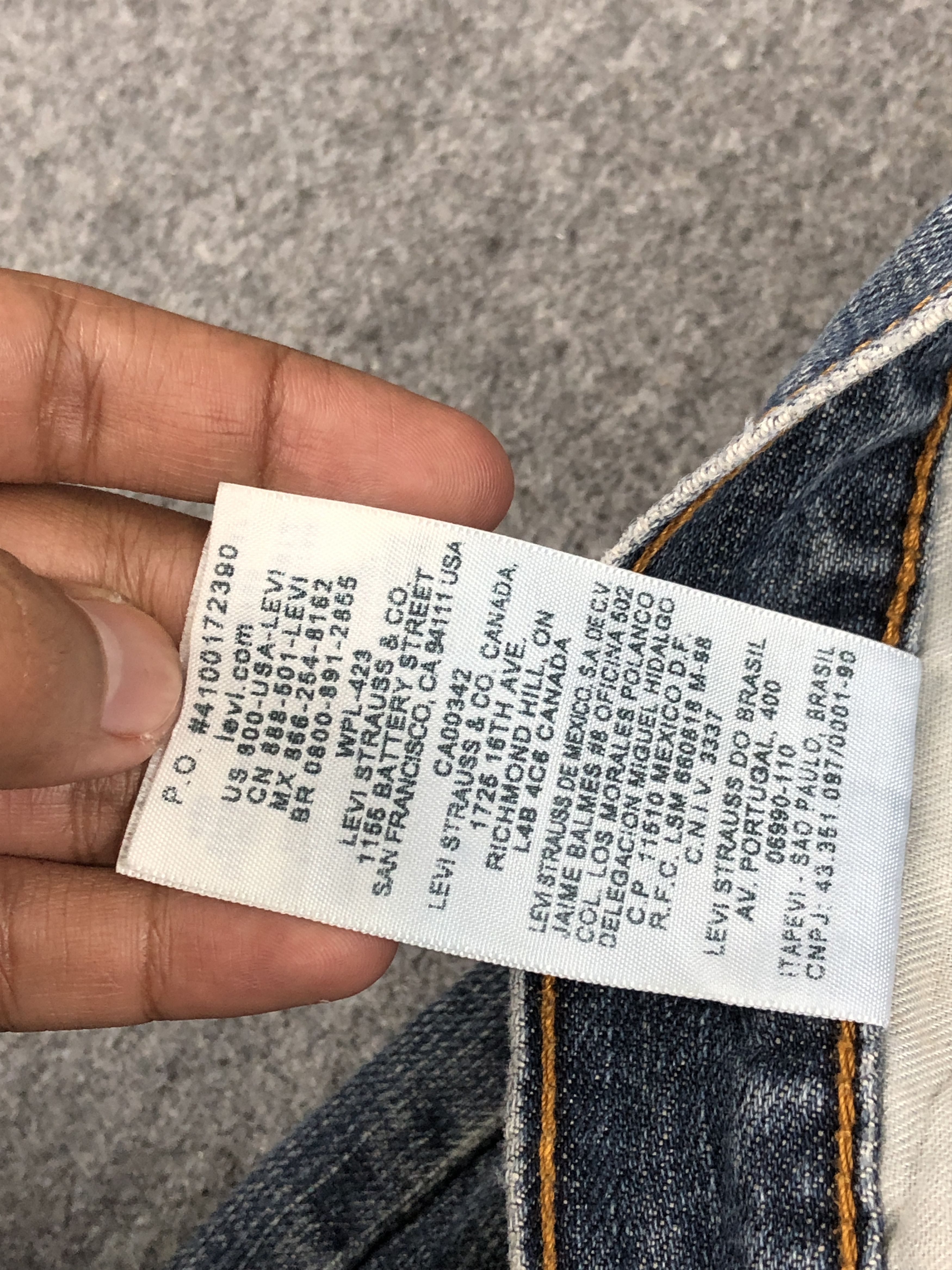 Levi's Vintage Levis 505 Faded Blue Jeans DP2434 Size US 35 - 10 Thumbnail