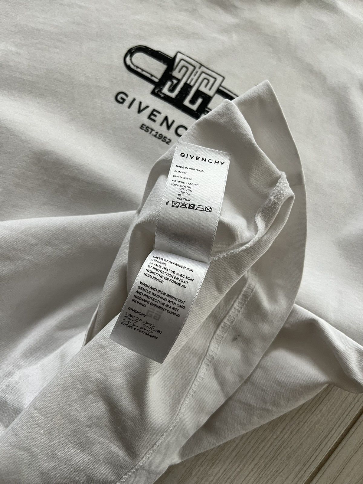 Givenchy GIVENCHY WHITE T SHIRT Size US S / EU 44-46 / 1 - 9 Thumbnail